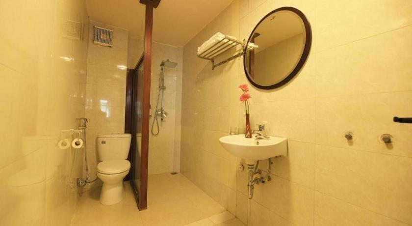 Old Quarter Family Hotel 河内 外观 照片